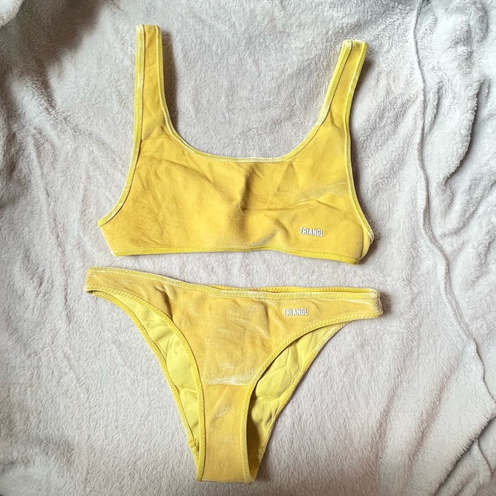 Triangl velvet yellow bikini